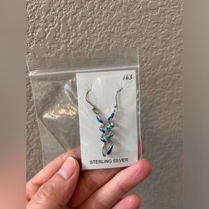 Silver Blue marble like color twisted earrings